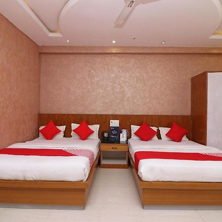 Hotel O G K Palace Bodh-Gajá Kültér fotó