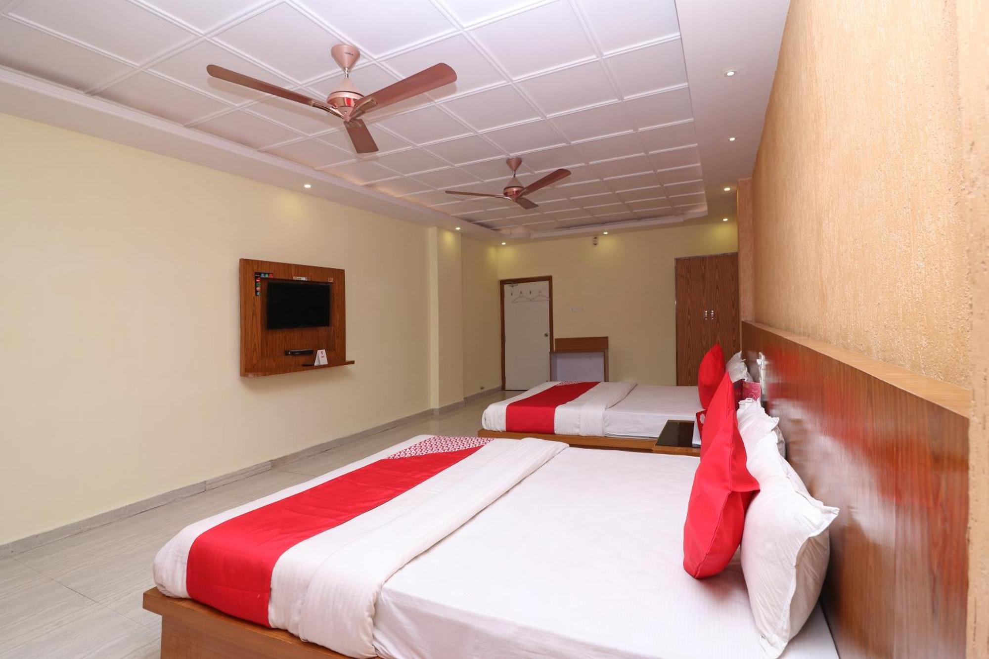 Hotel O G K Palace Bodh-Gajá Kültér fotó